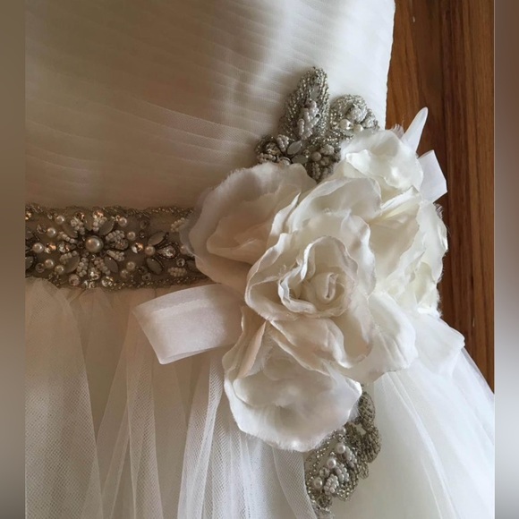 Two By Rosa Clara Wedding Gown Wedding Dress - Picture 3 of 11